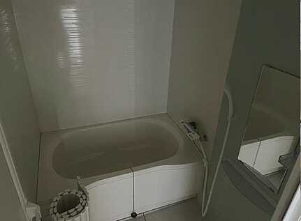 サンシティ庚午中の浴室