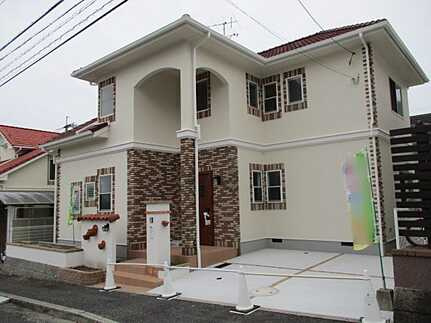 四季が丘8丁目の外観