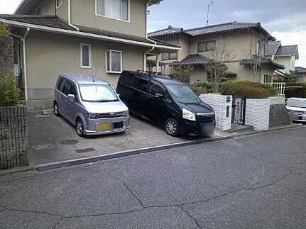 佐伯区観音台３丁目の前面道路含む現地写真