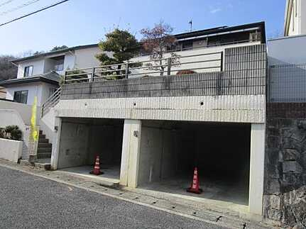 広島市安佐南区高取北４丁目 の前面道路含む現地写真