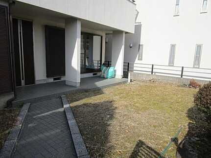 広島市安佐南区高取北４丁目 の庭