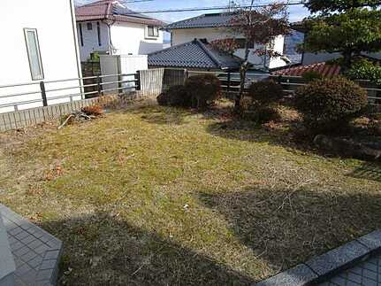 広島市安佐南区高取北４丁目 の庭