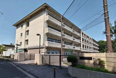 横浜市立牛久保小学校まで750ｍ
