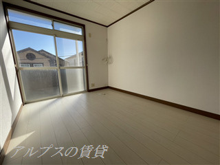 【居間・リビング】 | ハイツ小柳永田北