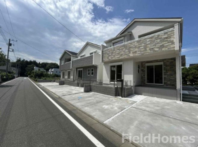 大和市下鶴間新築戸建て　4号棟の前面道路含む現地写真|前面道路含む現地写真です