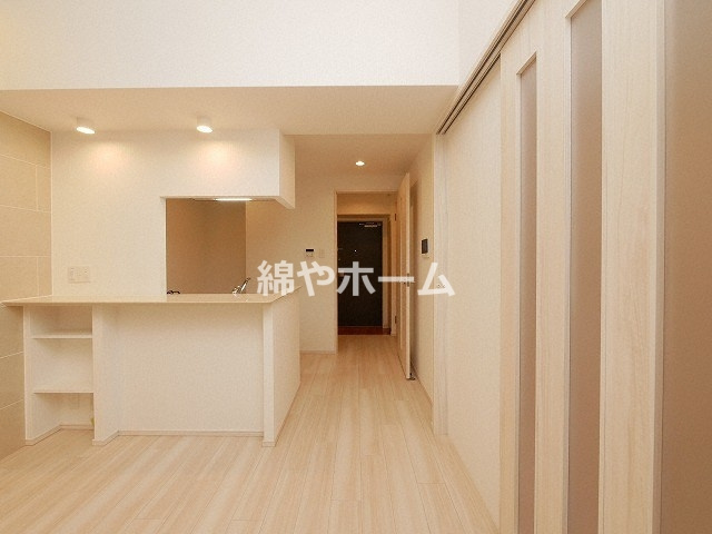 プレジオ難波ASIANの居間・リビング|おしゃれなリビングです