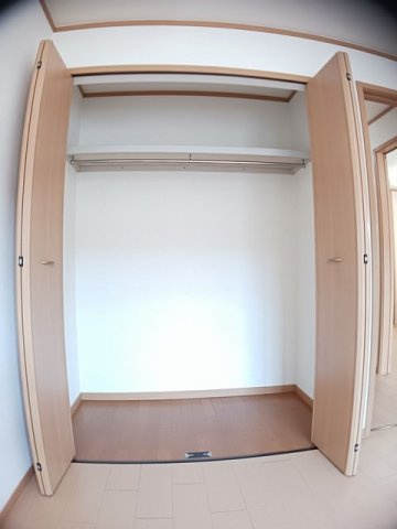 アルハンブラ一番館の収納