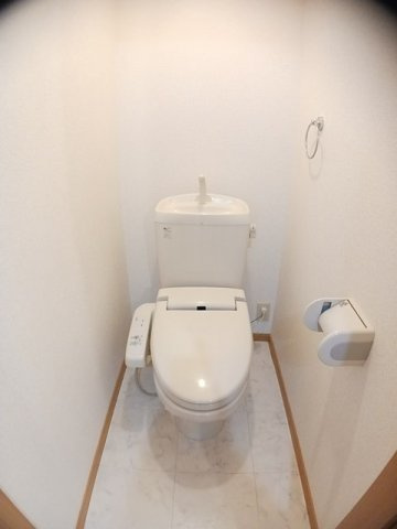 アルハンブラ一番館のトイレ