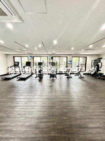 豊中ガーデンズコートのその他共用部分|入居者専用フィットネスジム設備
