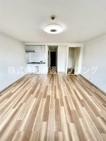 豊中ガーデンズコートの居間・リビング