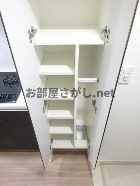 ＡＺＥＳＴ関内の収納|専用の収納スペースです
