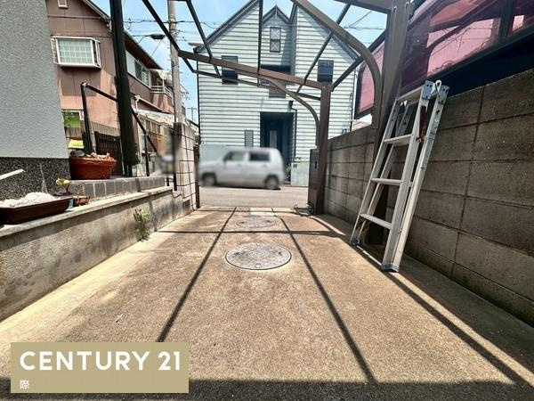 和歌山市木ノ本　中古戸建の駐車場