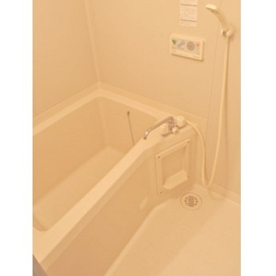 ゼントビルの内装|明るい室内です