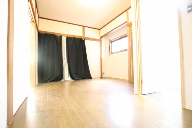 【洋室】 | はびきの5丁目戸建