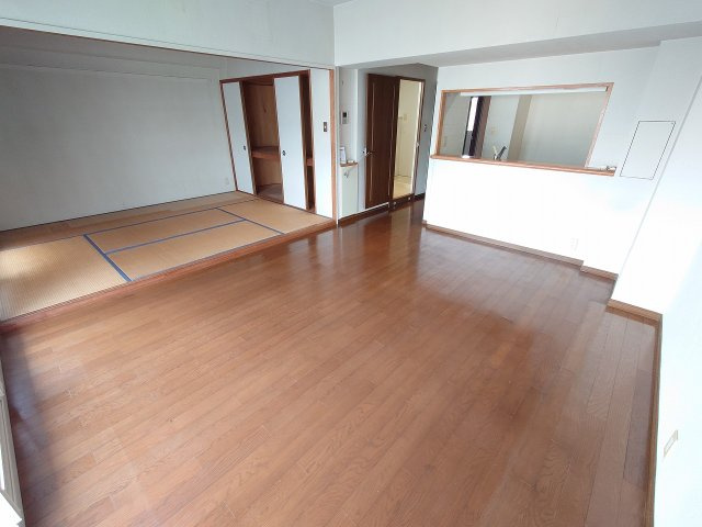 【居間・リビング】 | 志井サンハイツ24号棟（B-3）