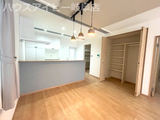 【ダイニング】 | 大垣市笠木町！築２年の中古住宅！お車並列4台可能！オール電化住宅！ゆとりの広さの5LDK！ | 大垣市笠木町！築２年の中古住宅！お車並列4台可能！オール電化住宅！ゆとりの広さの5LDK！