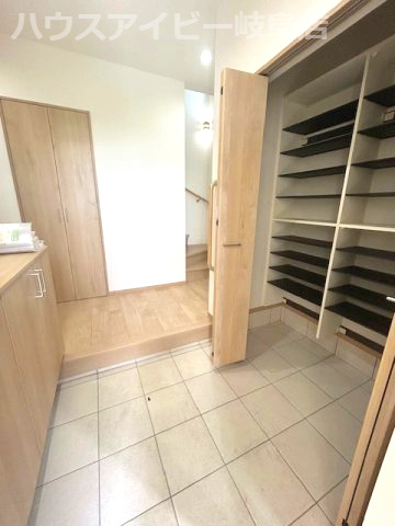 【玄関】の画像