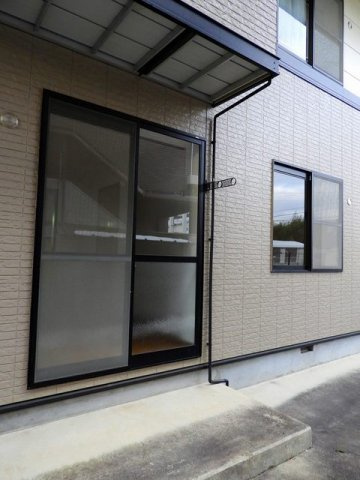 サンパークもりみつＡ棟の庭|簡単な家庭菜園も楽しめるお庭です