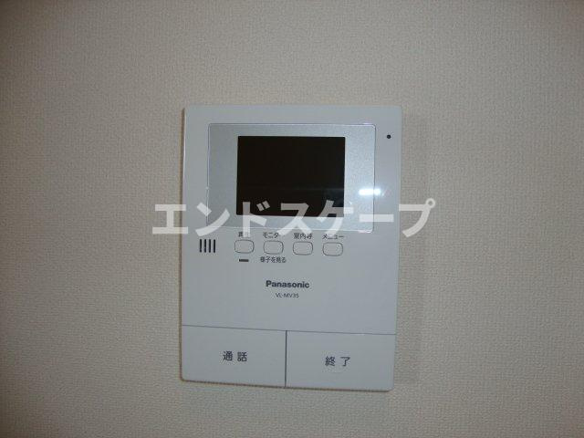 フォレストⅢのセキュリティ|カメラ付インターホン
高崎、前橋のお部屋探しはエンドスケープまで！お客様の理想お聞かせ下さい♪