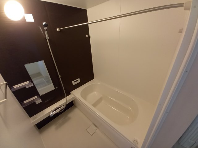 ひたちなか市武田1期の浴室|広いお風呂で家族団らんの楽しい時間をお過ごしいただけます♪