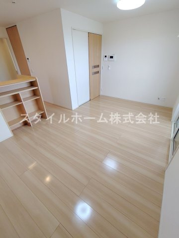 サンハイム野路の居間・リビング|イメージ写真です。