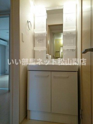 【洗面所】 | ナッツィオーネ・クロス