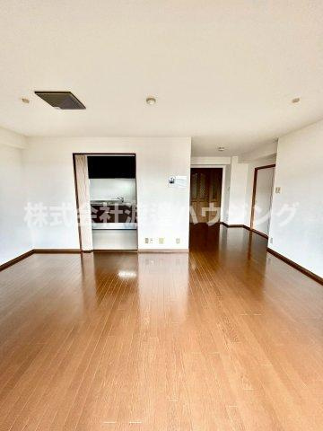 豊中ホームズの内装