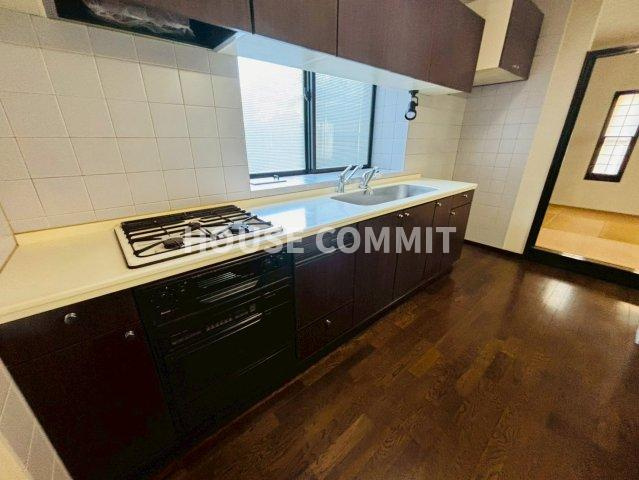 七栄　中古戸建のキッチン