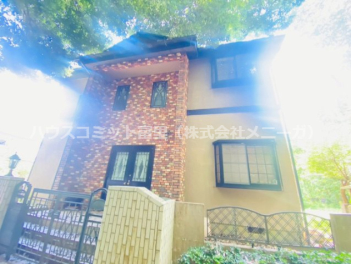 七栄　中古戸建の外観