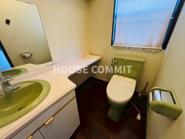 七栄　中古戸建のトイレ