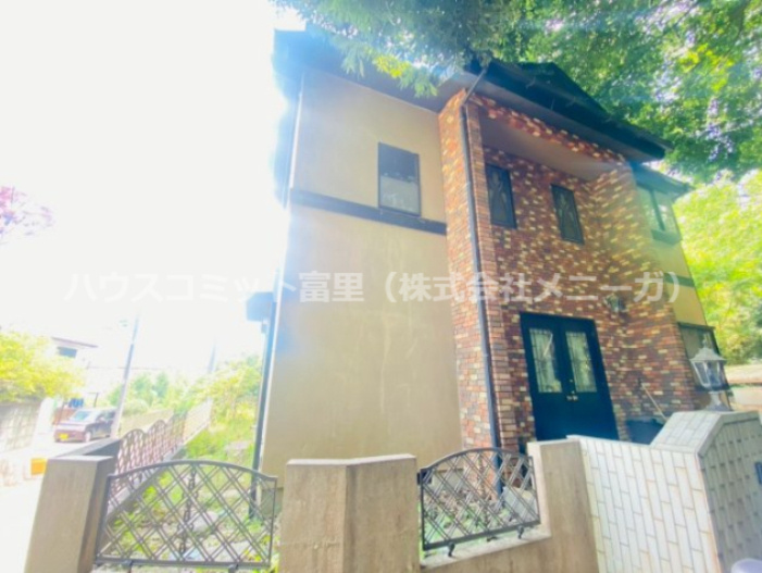 七栄　中古戸建の外観