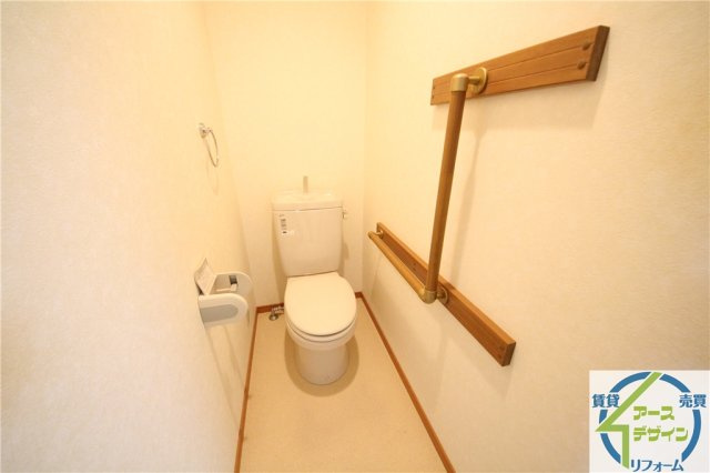 Pista魚住町のトイレ|※類似部屋