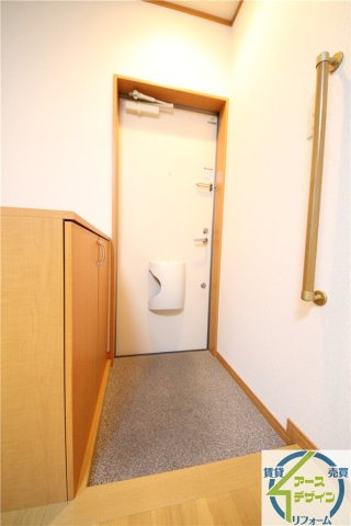 Pista魚住町の玄関|※類似部屋