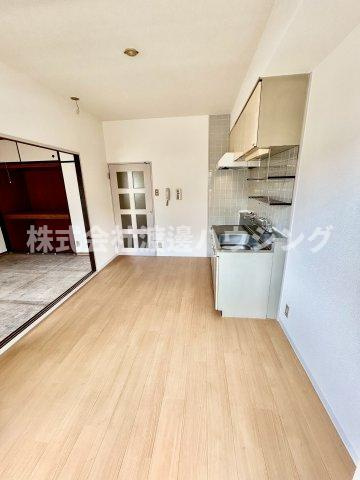 ストーク利倉の居間・リビング