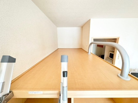 開放的な寝室です