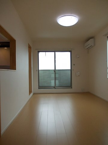 アバンツァート・Ｍの居間・リビング