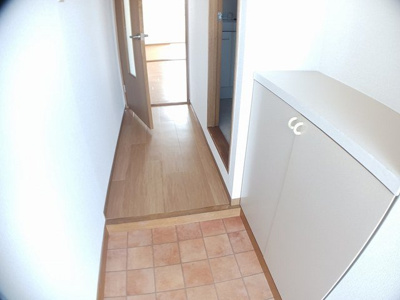 【玄関】 | オアシスやまなＢ