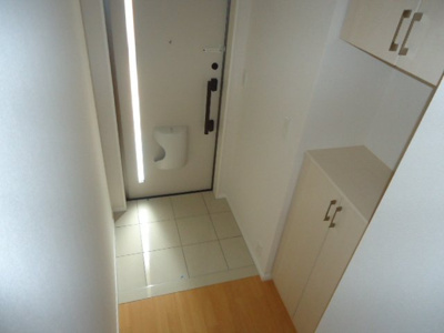 【玄関】 | セントラル・アイランド | 玄関