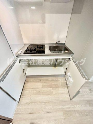 Halu江坂東のキッチン|キッチン下収納