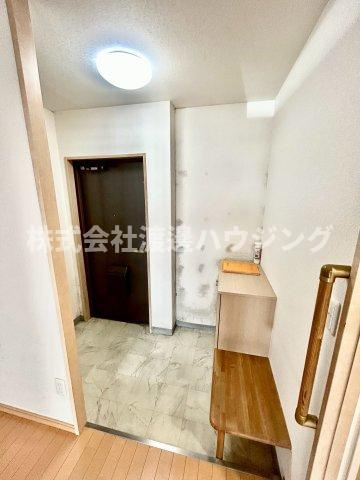 常陽第6ガーデンハイツの玄関