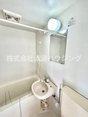 Brooklyn ONEの洗面所