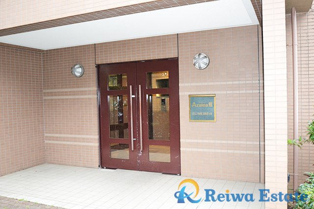 ベルパーク湘南茅ヶ崎 アザレア館のエントランス