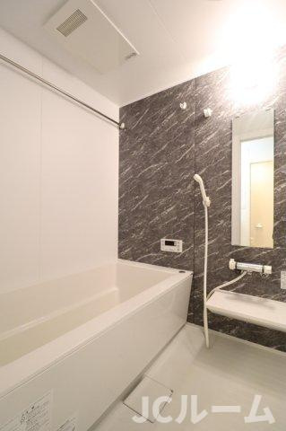 クレストの浴室