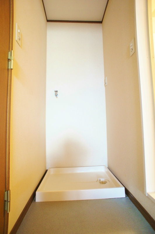 リーベンハォスの洗面所|別号室の参考写真になります。