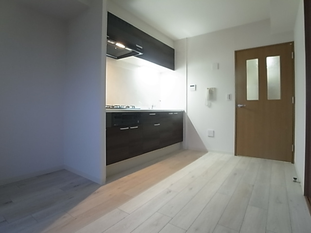 神戸市長田区若松町１１丁目の賃貸マンションの居間・リビング|リビング