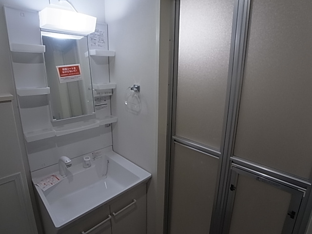神戸市長田区若松町１１丁目の賃貸マンションの洗面所