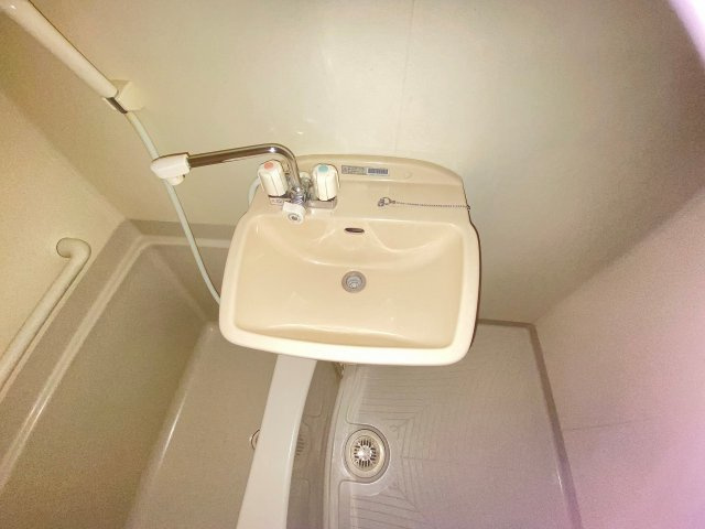 レオネクストエスパシオの洗面所|過ごしやすい室内です