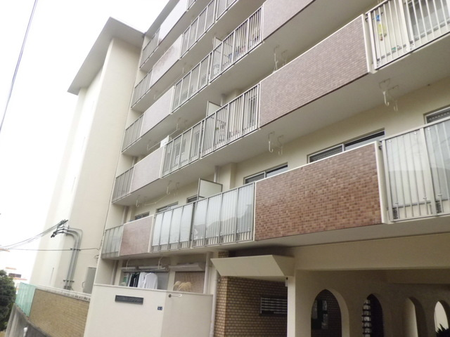 六甲篠原マンションの外観