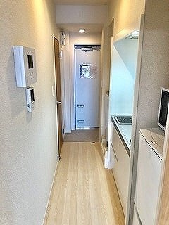 クレイノルーチェ　デル　ソーレの玄関|ゆったりとした玄関です