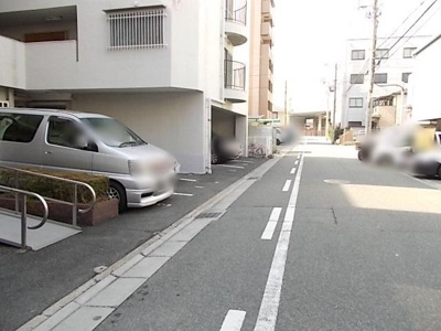 【周辺】 | 大建コーポ江坂 | 前面道路